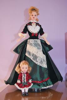 Victorian Holiday Barbie y Kelly