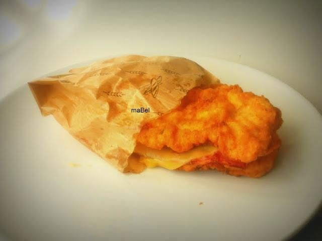 Pollo empanado doble tipo KFC Double Down