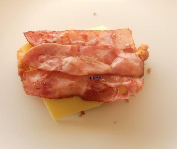 Pollo empanado doble tipo KFC Double Down