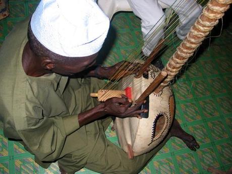 kora, instrumento tradicional africano, musica africana