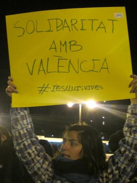 Brutalidad en Valencia, las dos caras de la represión.