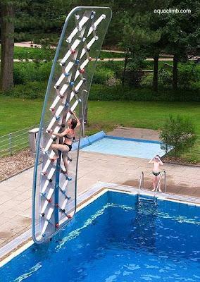 Escalador para la piscina.