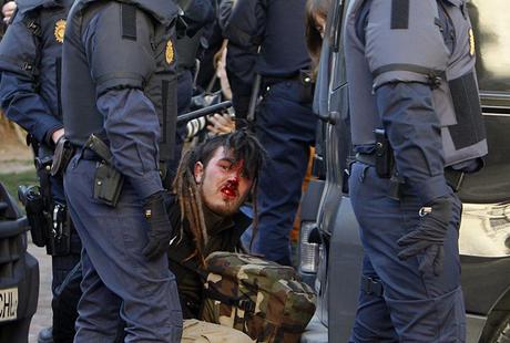 Yo también soy el enemigo Yo también soy el enemigo