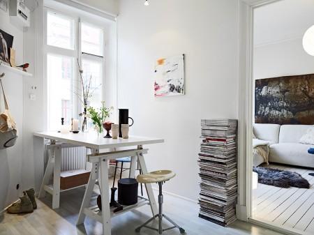 mural de salón muebles de ikea mesa de estudio de caballetes diseño de interiores decoración pisos pequeños decoración nórdica decoración estudios decoración espacios pequeños decoración en blanco Decoración de un pequeño piso de 31m² decoración de interiores escandinavos decoración de estilo nórdico decoración con muebles de ikea cocina de ikea cafetera jarra termo stelton 