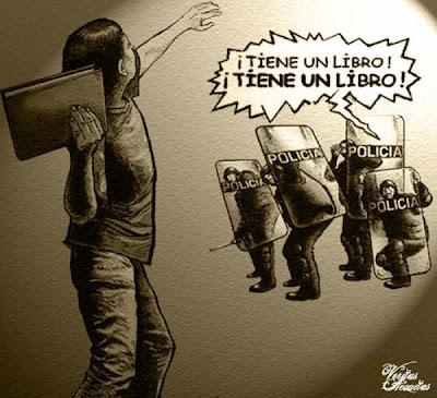 La “furia policial” y los antidisturbios barren Valencia.