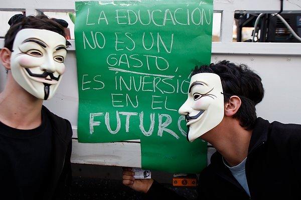 Circo educativo – Ibiza Toma la Plaza.