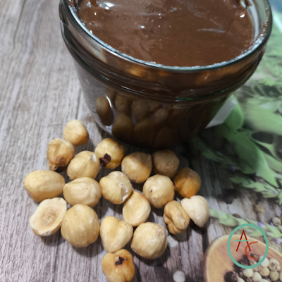 Crema Casera de Cacao con Avellanas