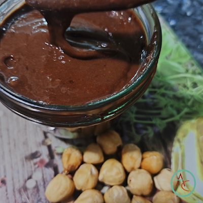 Crema Casera de Cacao con Avellanas