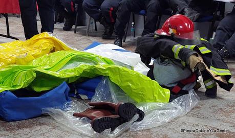 Capacitacón en Centenario sobre materiales peligrosos Capacitacón en Centenario sobre materiales peligrosos