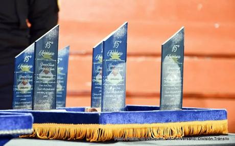 𝟏𝟓º 𝐀𝐍𝐈𝐕𝐄𝐑𝐒𝐀𝐑𝐈𝐎 𝐃𝐄 𝐋𝐀 𝐃𝐈𝐕𝐈𝐒𝐈𝐎́𝐍 𝐓𝐑𝐀́𝐍𝐒𝐈𝐓𝐎 𝐃𝐄 𝐏𝐈𝐄𝐃𝐑𝐀 𝐃𝐄𝐋 𝐀́𝐆𝐔𝐈𝐋𝐀