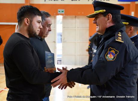 𝟏𝟓º 𝐀𝐍𝐈𝐕𝐄𝐑𝐒𝐀𝐑𝐈𝐎 𝐃𝐄 𝐋𝐀 𝐃𝐈𝐕𝐈𝐒𝐈𝐎́𝐍 𝐓𝐑𝐀́𝐍𝐒𝐈𝐓𝐎 𝐃𝐄 𝐏𝐈𝐄𝐃𝐑𝐀 𝐃𝐄𝐋 𝐀́𝐆𝐔𝐈𝐋𝐀