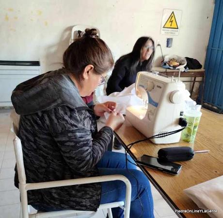 Donaron 20 Juegos de Sábanas al Hospital Piedra del Águila