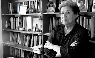 EL POEMA DE CADA DÍA. HOY, HUELLAS DE SIGLO, DE CARMEN BERENGUER