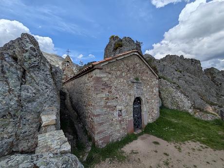Peña Valdorria y Ermita de San Froilán