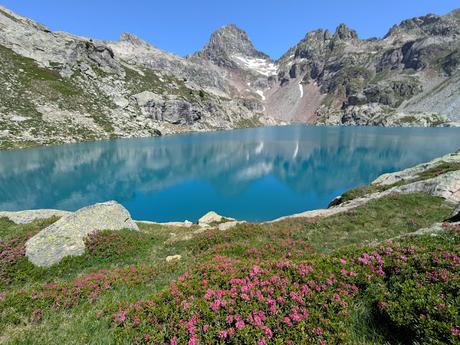 Ibones de Arriel y Respomuso desde la Sarra Ibones de Arriel y Respomuso desde la Sarra