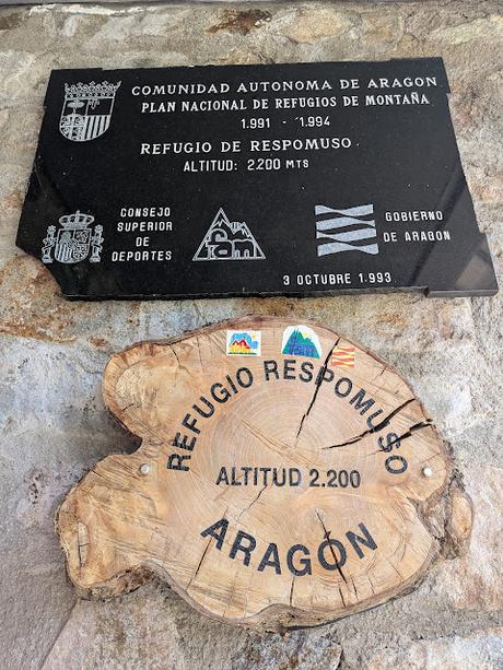 Ibones de Arriel y Respomuso desde la Sarra Ibones de Arriel y Respomuso desde la Sarra