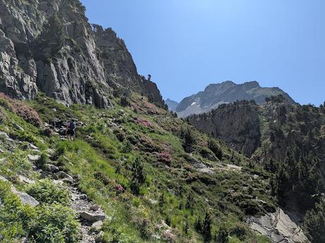 Ibones de Arriel y Respomuso desde la Sarra Ibones de Arriel y Respomuso desde la Sarra