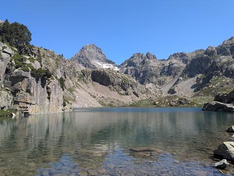 Ibones de Arriel y Respomuso desde la Sarra Ibones de Arriel y Respomuso desde la Sarra