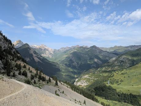 Refugio Serradets desde Bujaruelo Refugio Serradets desde Bujaruelo