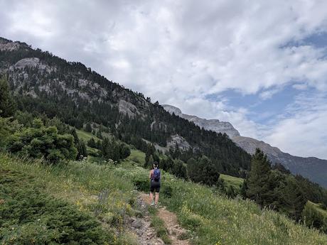 Refugio Serradets desde Bujaruelo Refugio Serradets desde Bujaruelo