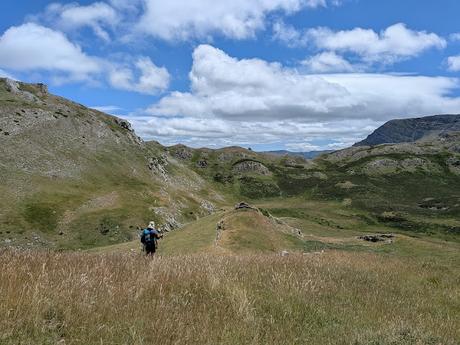 Peña Orniz y Laguna Las Verdes Peña Orniz y Laguna Las Verdes