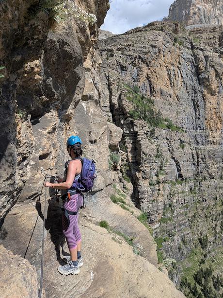 Faja de las Flores por Clavijas de Salarons y Cotatuero