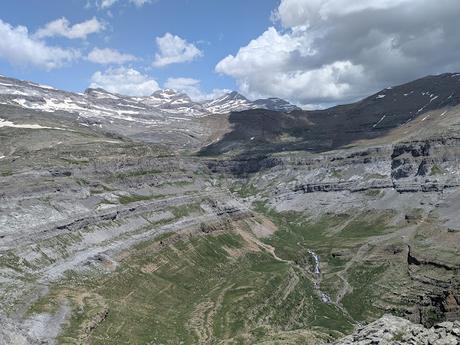 Faja de las Flores por Clavijas de Salarons y Cotatuero