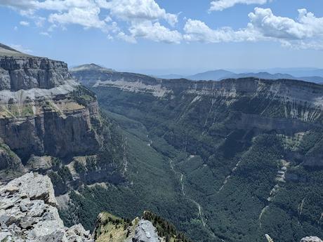 Faja de las Flores por Clavijas de Salarons y Cotatuero