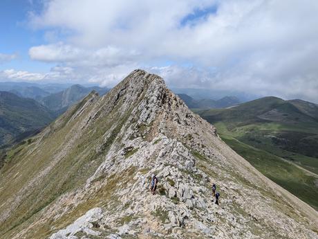 Bigaros y Muñón (Travesía de Saliencia a Torrestío) Bigaros y Muñón (Travesía de Saliencia a Torrestío)