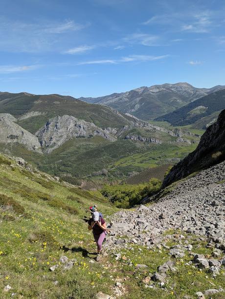 Picos Bodón y Cabañas desde Llamazares Picos Bodón y Cabañas desde Llamazares