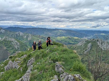 Pico Guanalón desde Soto de Agues Pico Guanalón desde Soto de Agues