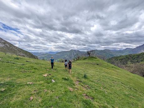 Pico Guanalón desde Soto de Agues Pico Guanalón desde Soto de Agues