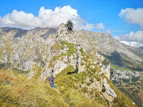 De S.Esteban de Cuñaba a Urdón:  Pasá Picayo y Camino de la Peña.