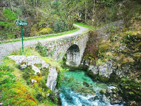 De S.Esteban de Cuñaba a Urdón:  Pasá Picayo y Camino de la Peña.