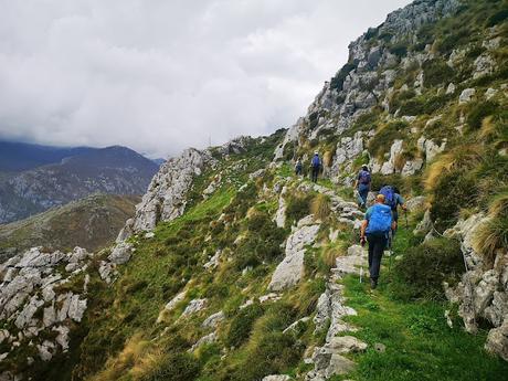 De S.Esteban de Cuñaba a Urdón:  Pasá Picayo y Camino de la Peña.