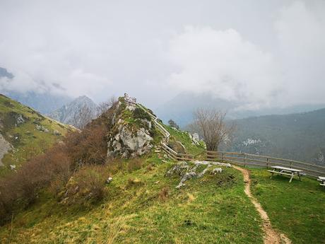 De S.Esteban de Cuñaba a Urdón:  Pasá Picayo y Camino de la Peña.