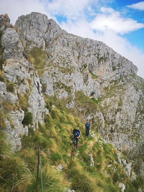 De S.Esteban de Cuñaba a Urdón:  Pasá Picayo y Camino de la Peña.