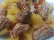 Costilla cerdo guisada patatas