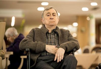 Quien a hierro mata + Balas de papel