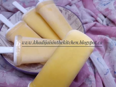 SUCETTES GLACÉES À LA MANGUE / MANGO POPSICLES / PALETAS HELADAS DE MANGO /مصاصات المانجو المجمدة