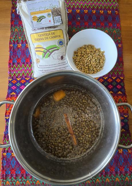 Dorayakis rellenos con pasta dulce de Lentejas de Tierra de Campos