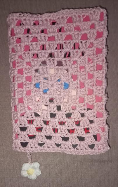 UN NUEVO LIBRO QUE SALE DE VIAJE BIEN PROTEGIDO UN NUEVO LIBRO QUE SALE DE VIAJE BIEN PROTEGIDO