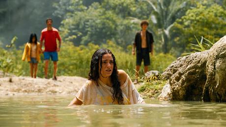 Un T-Rex que bucea, la presea de “Jurassic World: Rebirth” Un T-Rex que bucea, la presea de “Jurassic World: Rebirth”