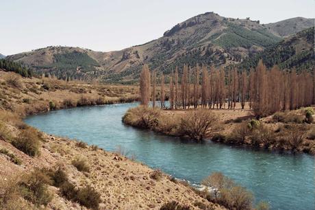 Cinco hachazos, la trágica historia del río Limay.
