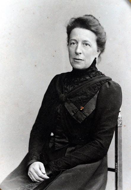 La sencillez convertida en arte, Emilia Shanks (1857-1936) La sencillez convertida en arte, Emilia Shanks (1857-1936)