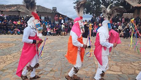 BOLIVIA: LA FESTIVIDAD DE LOS YARITUSES EN LAS MISIONES DE CHIQUITOS BOLIVIA: LA FESTIVIDAD DE LOS YARITUSES EN LAS MISIONES DE CHIQUITOS