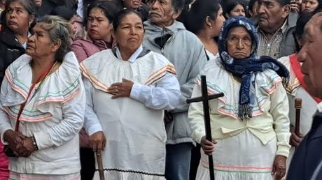 BOLIVIA: LA FESTIVIDAD DE LOS YARITUSES EN LAS MISIONES DE CHIQUITOS BOLIVIA: LA FESTIVIDAD DE LOS YARITUSES EN LAS MISIONES DE CHIQUITOS