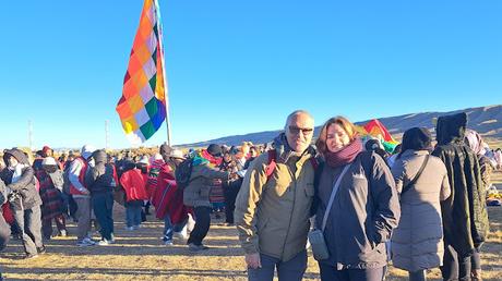 BOLIVIA : CELEBRACIÓN DEL AÑO NUEVO AYMARA EN TIWANAKU BOLIVIA : CELEBRACIÓN DEL AÑO NUEVO AYMARA EN TIWANAKU