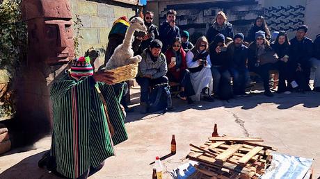 BOLIVIA : CELEBRACIÓN DEL AÑO NUEVO AYMARA EN TIWANAKU BOLIVIA : CELEBRACIÓN DEL AÑO NUEVO AYMARA EN TIWANAKU
