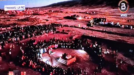 BOLIVIA : CELEBRACIÓN DEL AÑO NUEVO AYMARA EN TIWANAKU BOLIVIA : CELEBRACIÓN DEL AÑO NUEVO AYMARA EN TIWANAKU